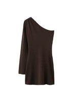 Robe En Maille Fine Avec Manches Asymétriques