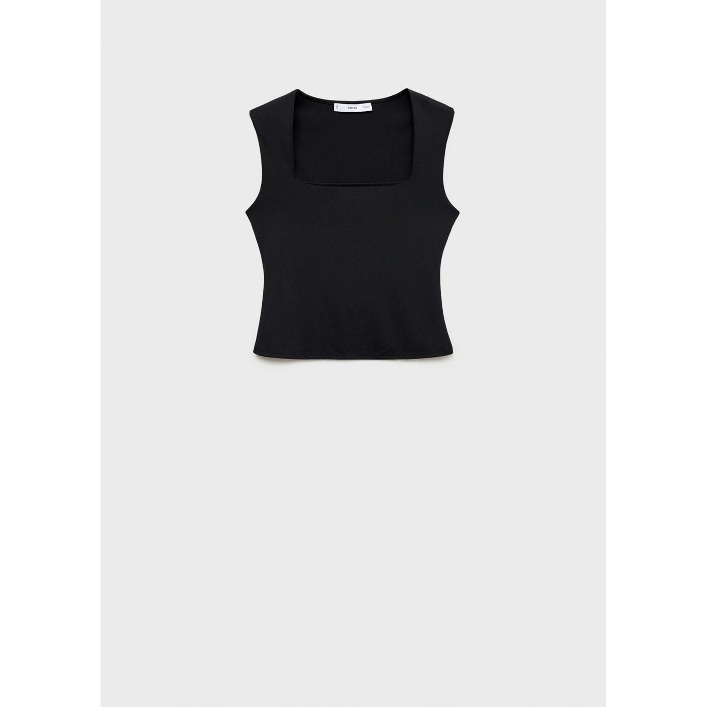 Top ajustado con tirantes anchos