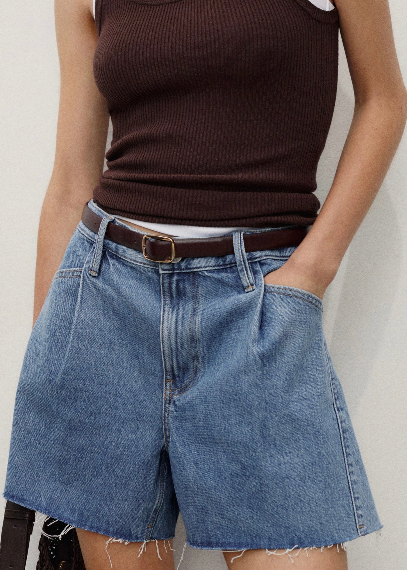 Short En Jean Bas Effiloché Pinces
