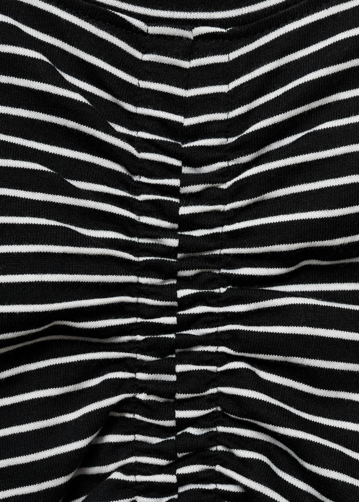 Camiseta Gatr Negro - Niña