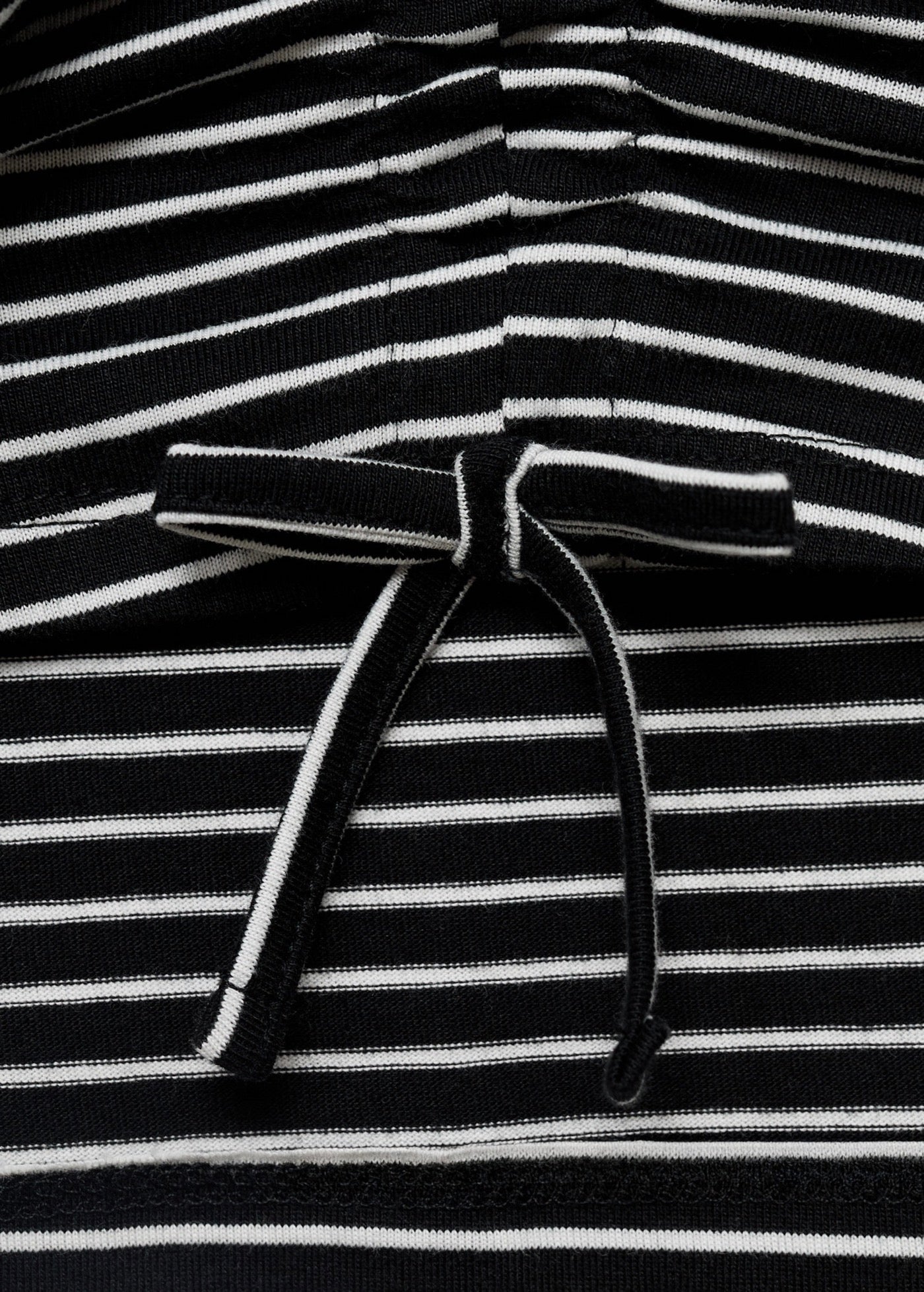 Camiseta Gatr Negro - Niña