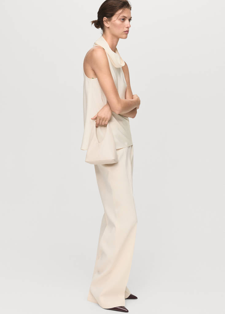 Blusa con collo drappeggiato