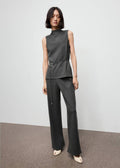 Top con Collo Alto e Cintura