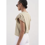 T-Shirt Manches Courtes Volant Ajouré