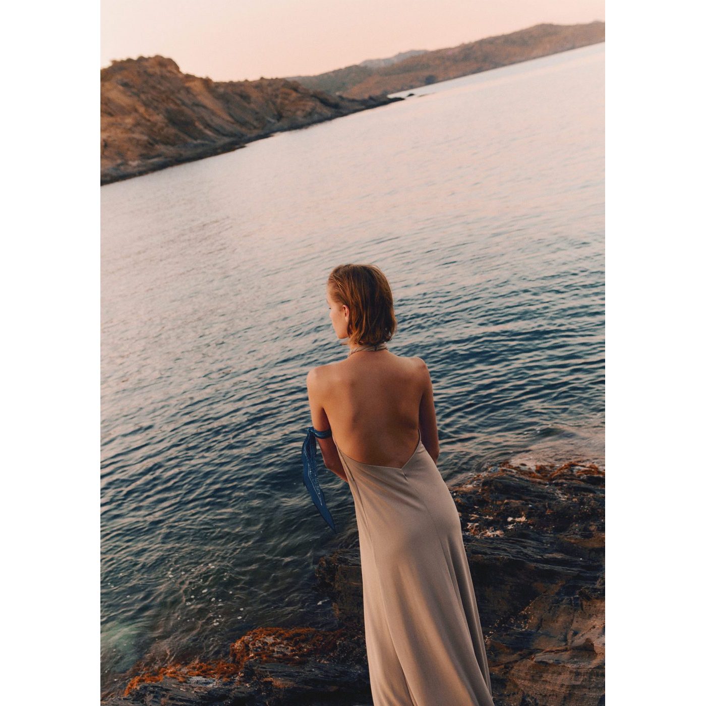 Long Dress With Crossed American Armholes