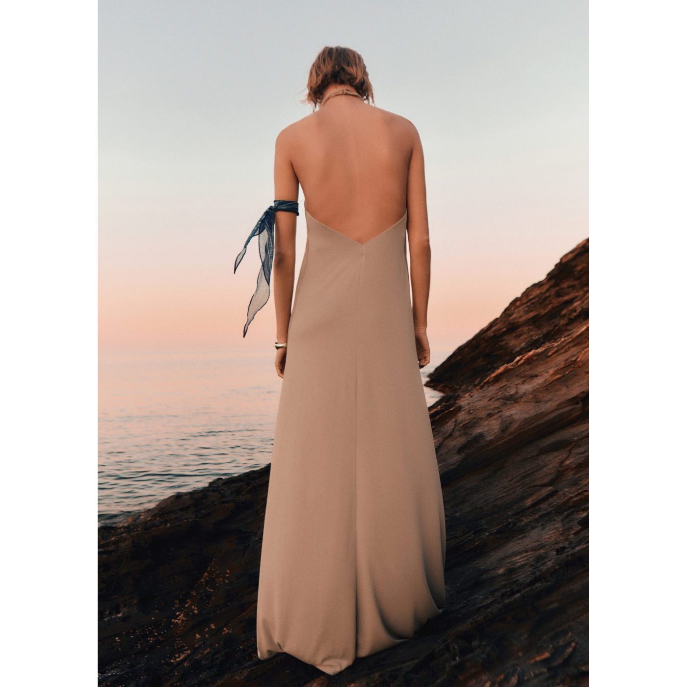 Long Dress With Crossed American Armholes