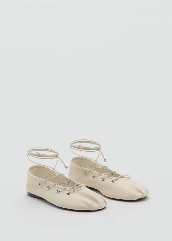 Ballerine in Pelle con Fascette Incrociate