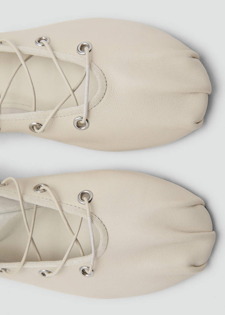 Ballerine in Pelle con Fascette Incrociate