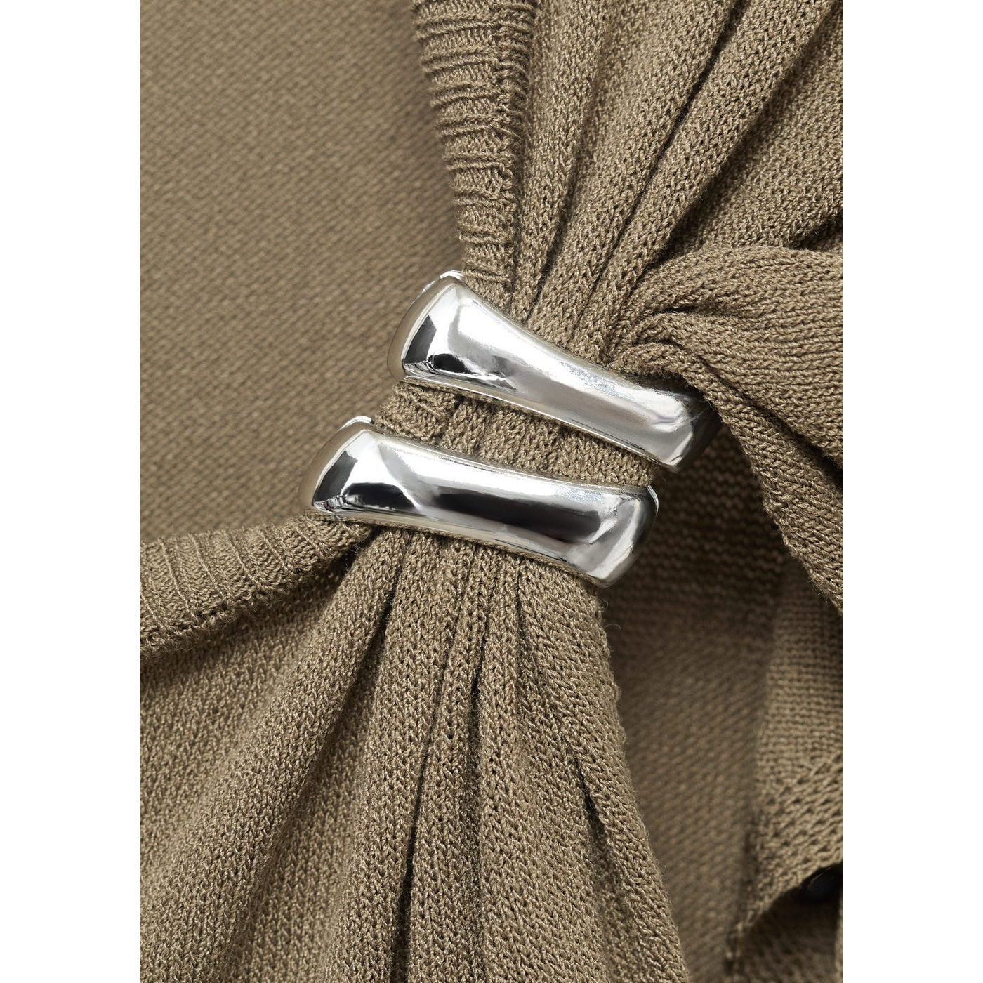 Pull En Maille Fine Avec Détails Métalliques