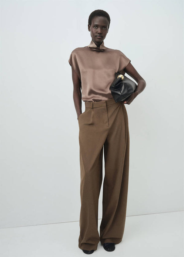 Blusa 100 % Seda Satinada Con Cuello Subido