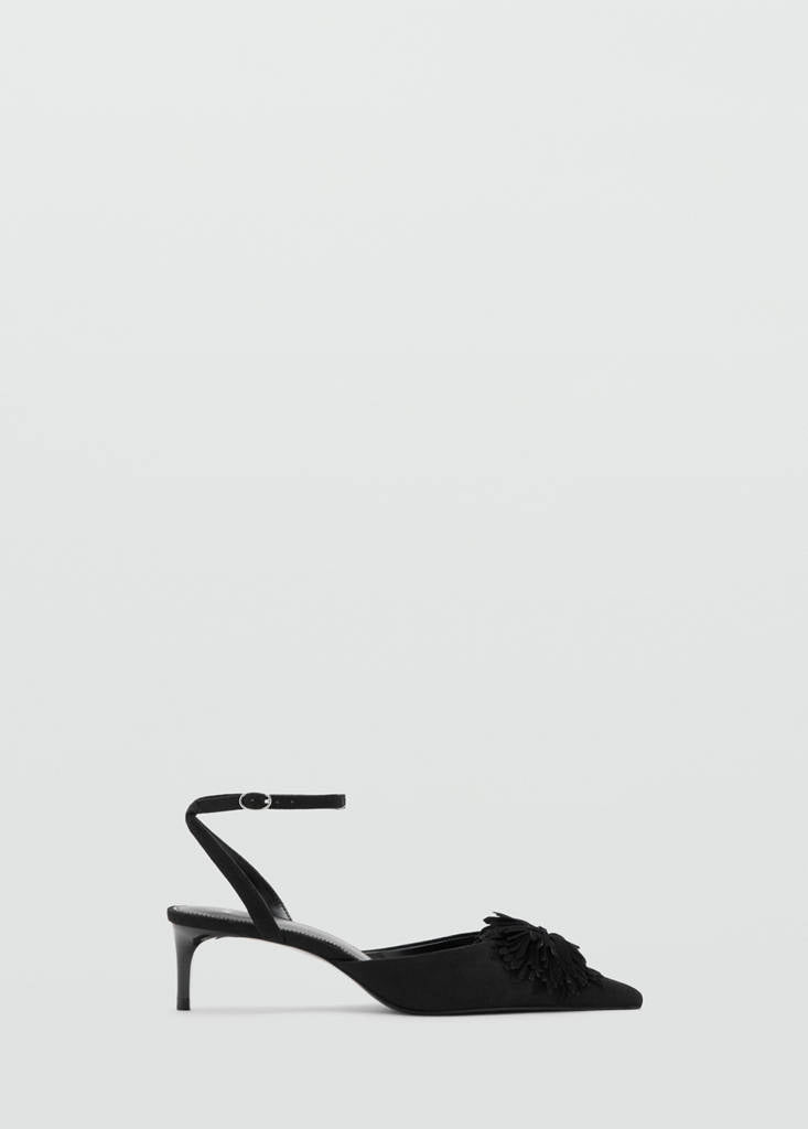 Buty z pomponami na obcasie kitten heel