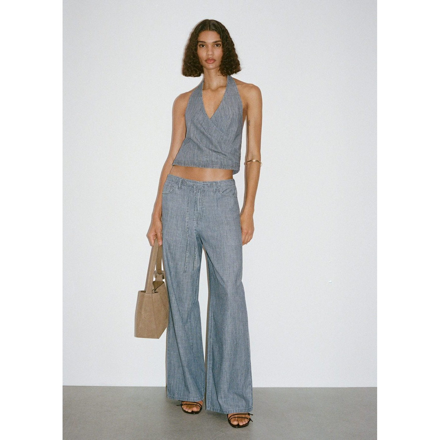 Pantalón Denim Wide Leg Cinturón