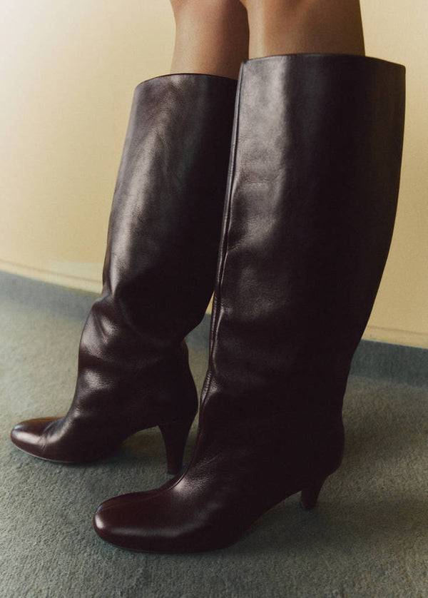 Lederstiefel mit Absatz