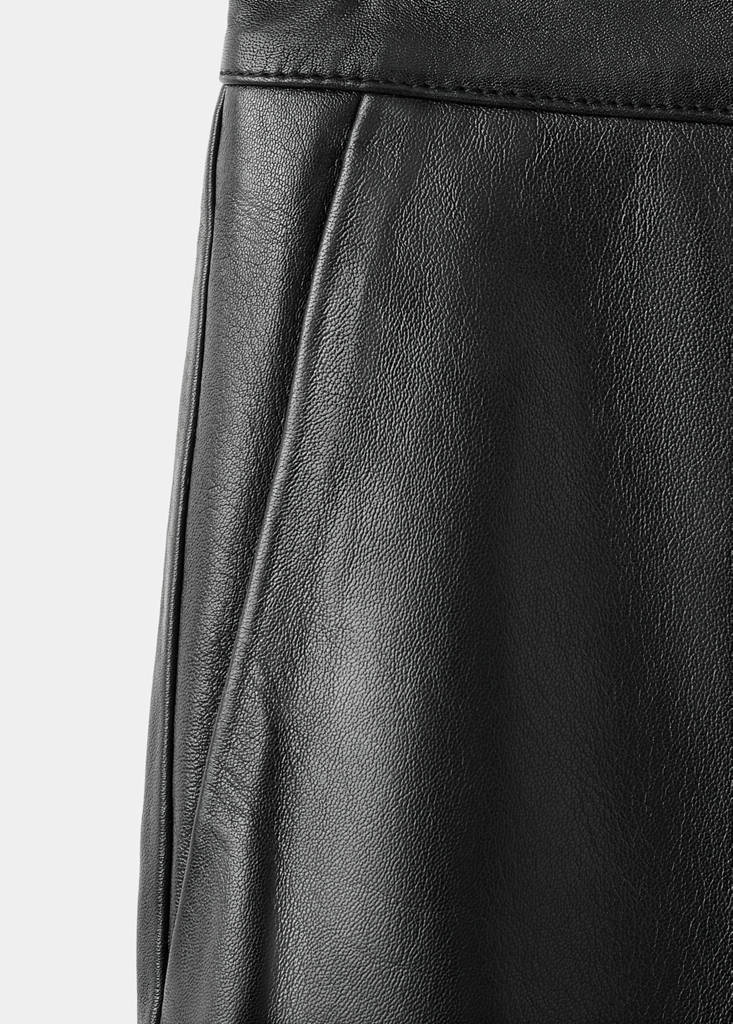 Pantaloni svasati 100 % pelle