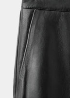 Pantaloni svasati 100 % pelle