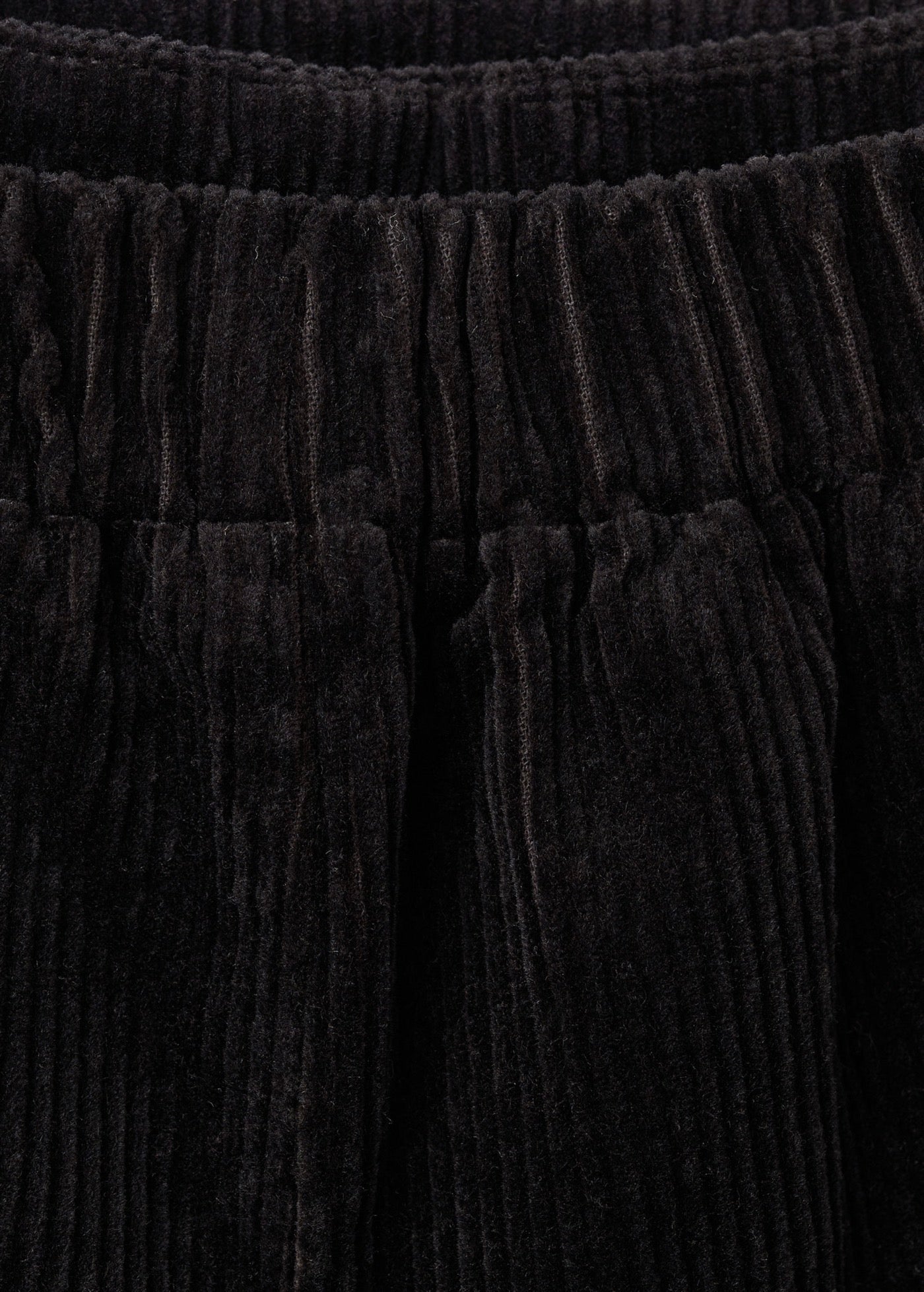 Petra Black Shorts - Girl