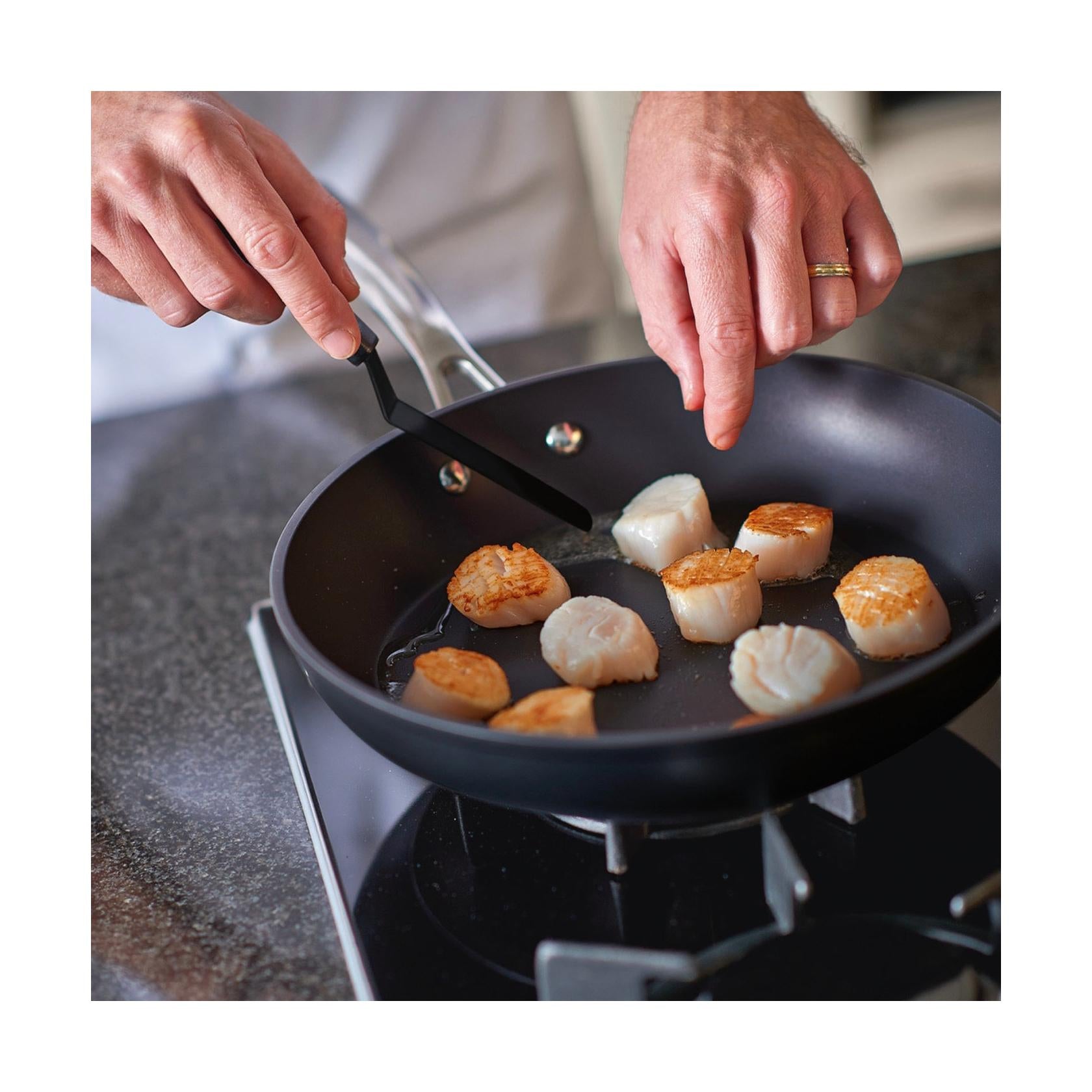 Batería De Cocina 9 Piezas De Aluminio Forjado Y Acero Inoxidable - Negro