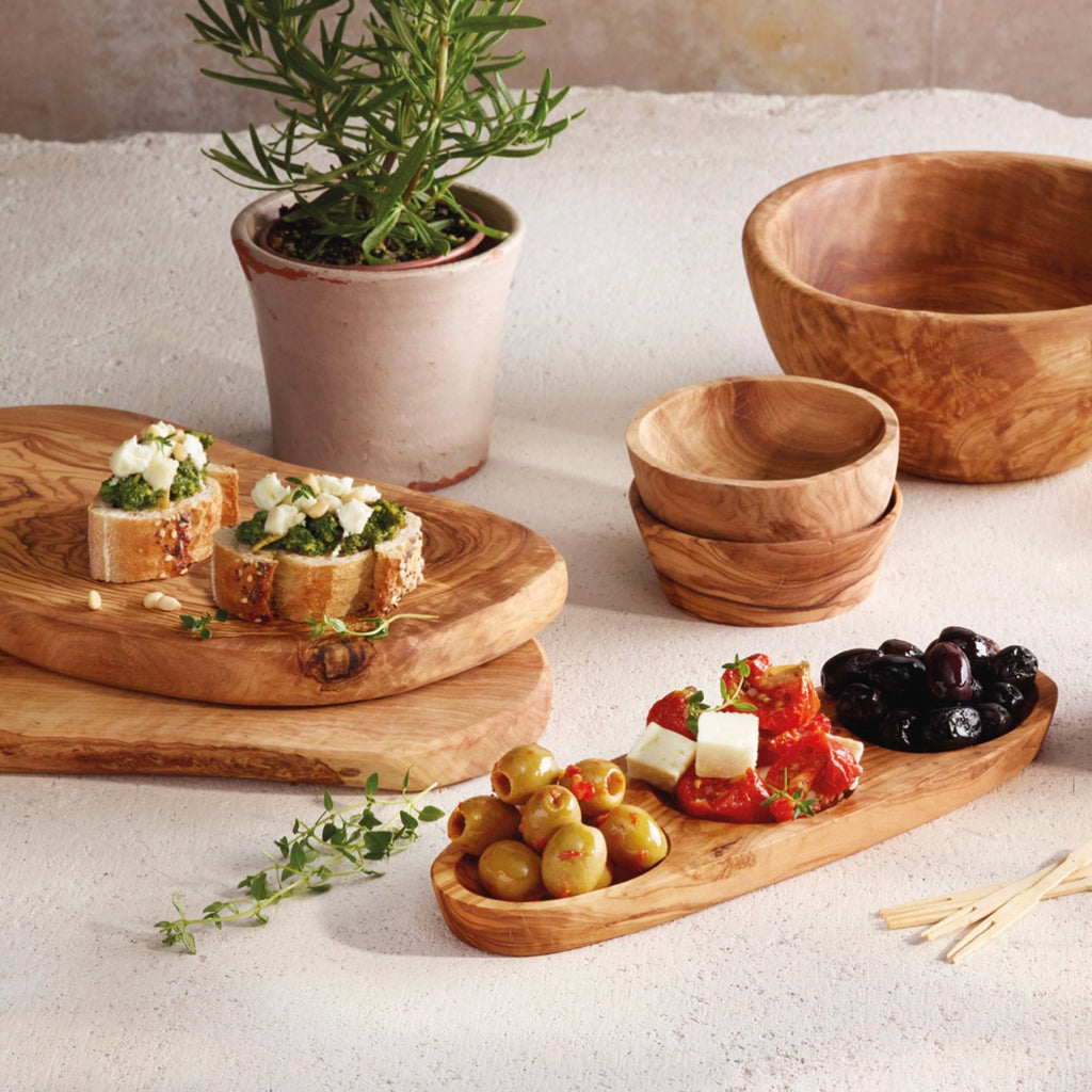 Rectangular Cutting Board With Olive Wood Handle - Wood