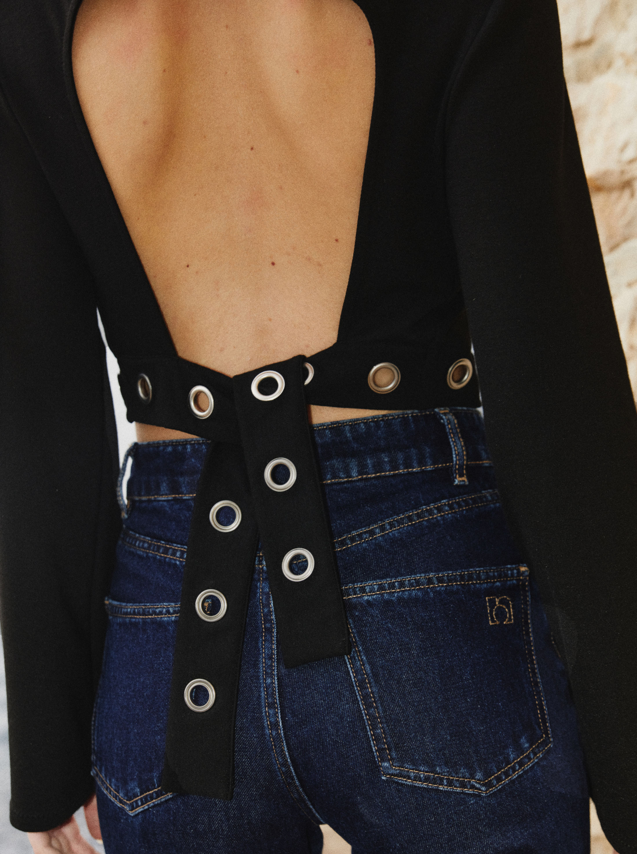 Top Edgy Black