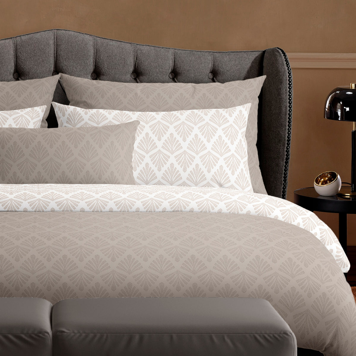 Set of 2 Cotton Sateen Pillowcases - Plant Vibrance Taupe / Taupe