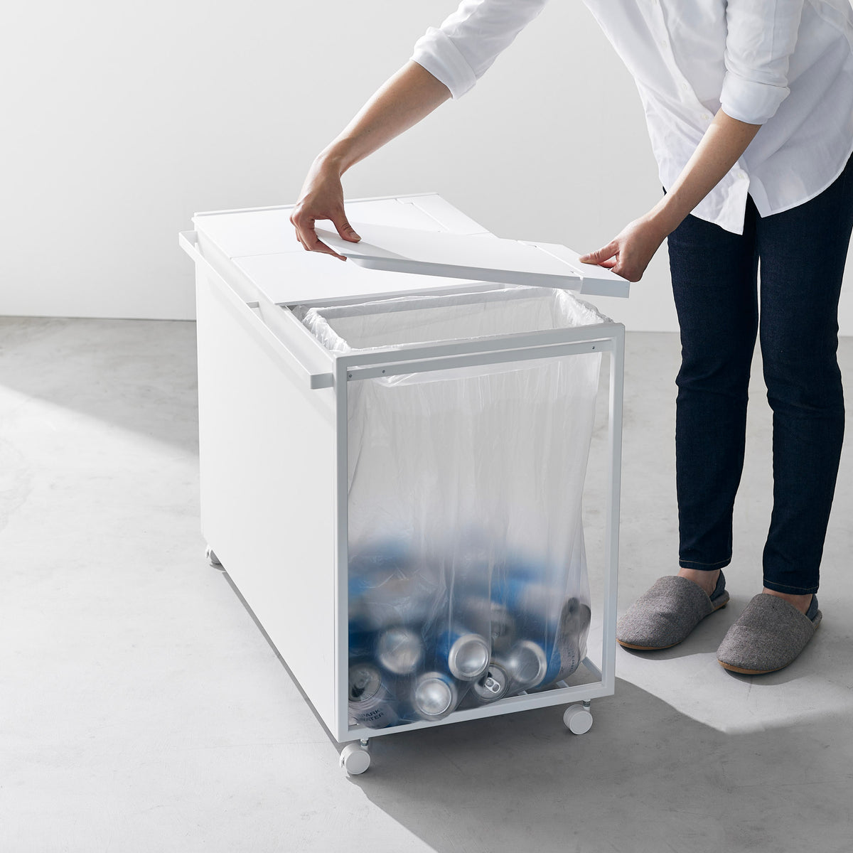 Cubo De Basura De 3 Compartimentos Tower Con Ruedas - Blanco