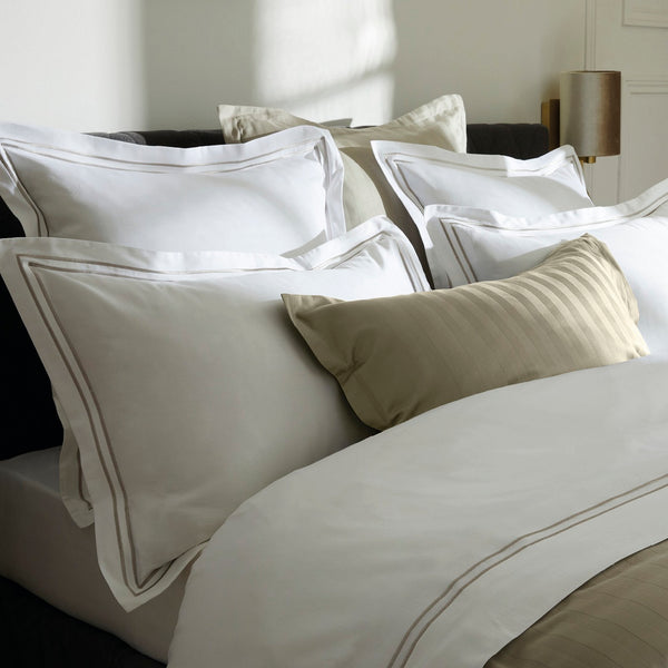 Paris - Set Of 2 Pillowcases - Cotton Satin - Taupe / White