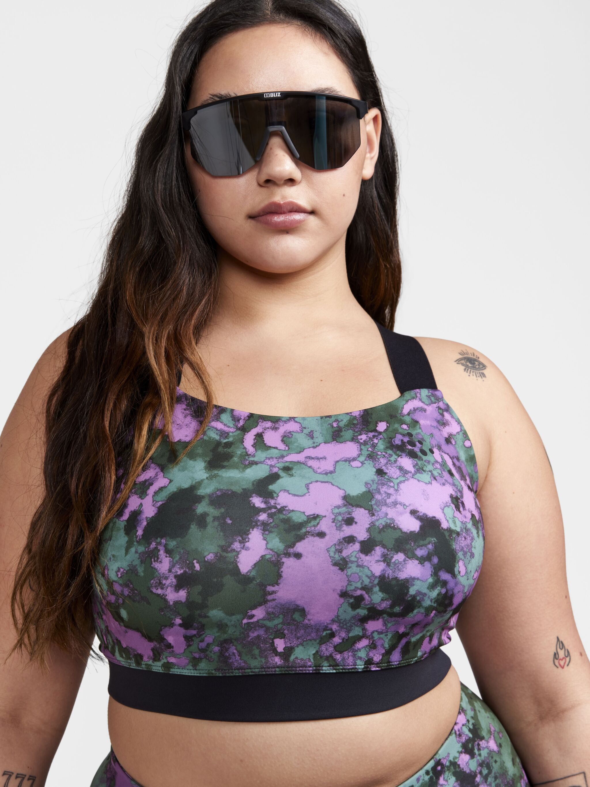 Adv Essence Plus Sports Top - J - Women