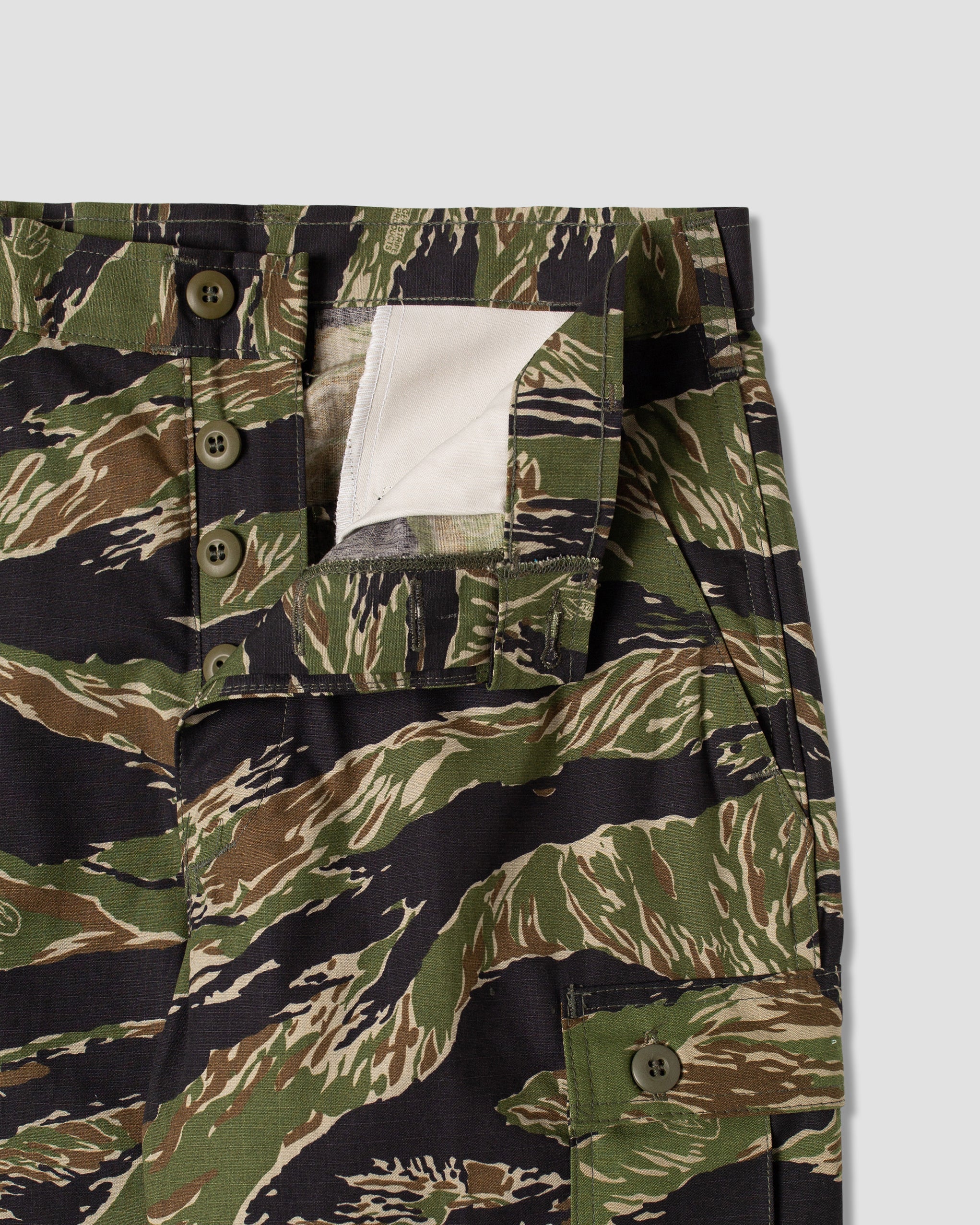 Pantalón cargo 1969C - Ripstop con rayas de tigre