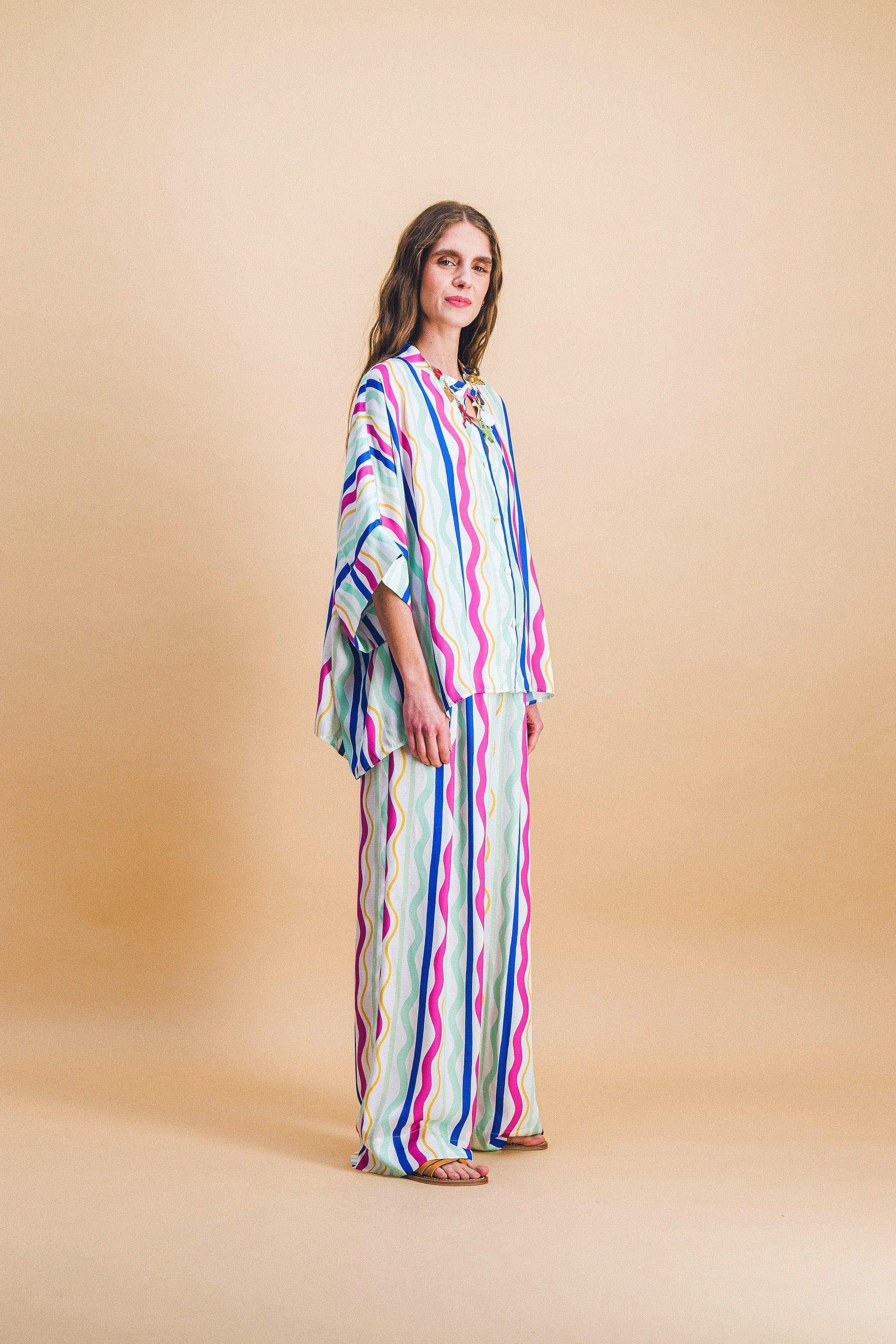 Camisa Maud Líneas Arcoiris