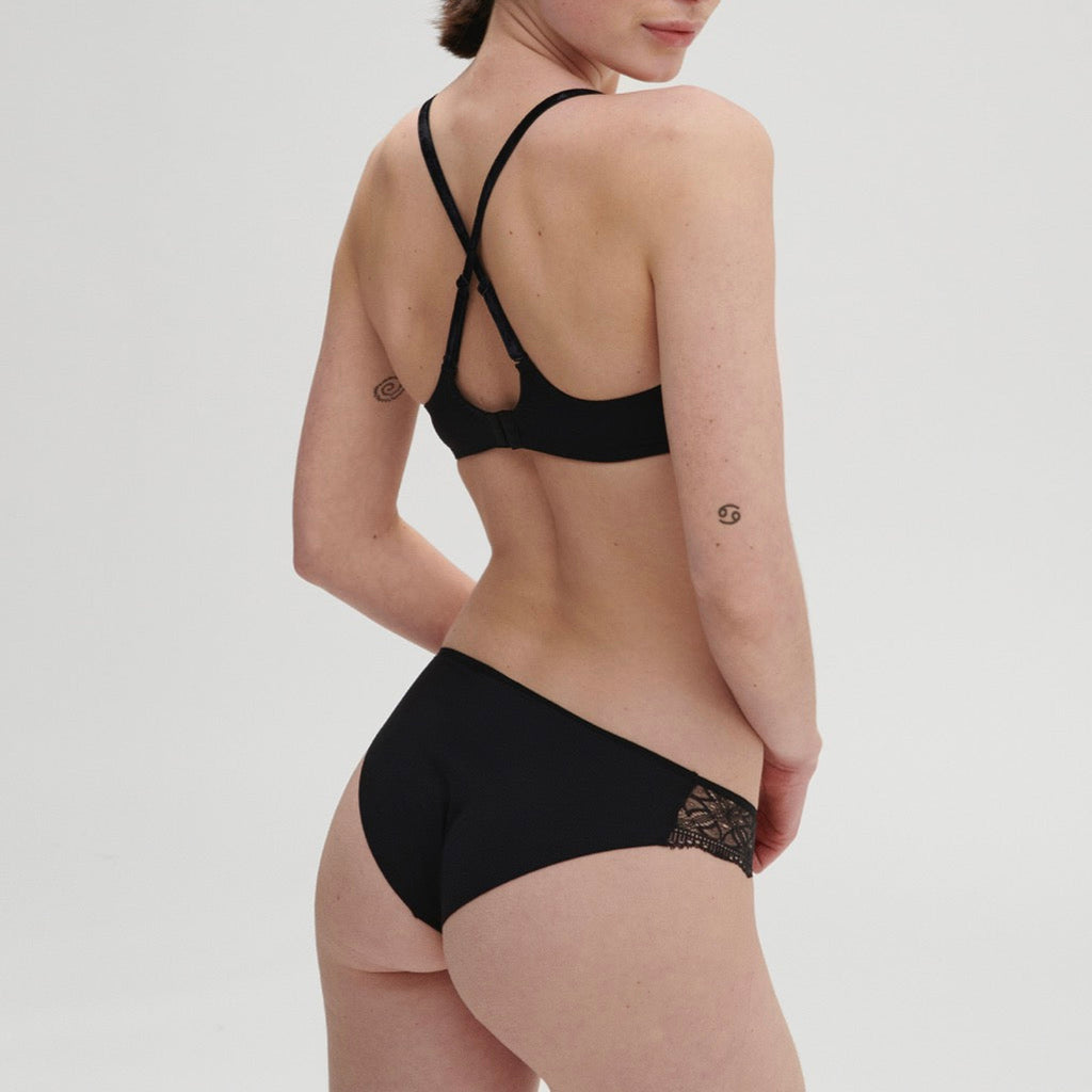 Escale Underwired Bra - Black