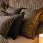 Evasion Zébrée - Housse De Couette + Taie D'Oreiller - Satin De Coton - Vert Foncé