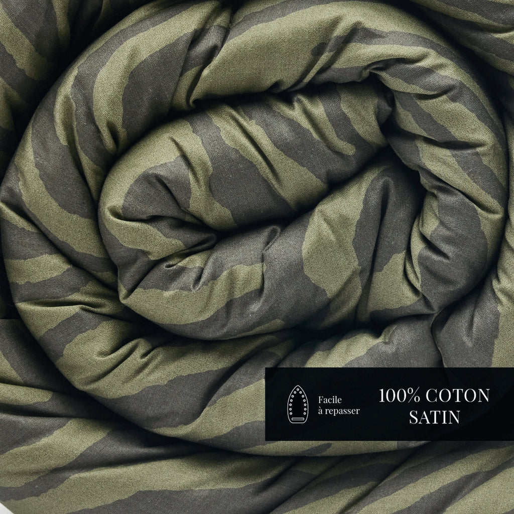 Evasion Zébrée - Édredon Avec Glands - Satin De Coton - Vert Foncé