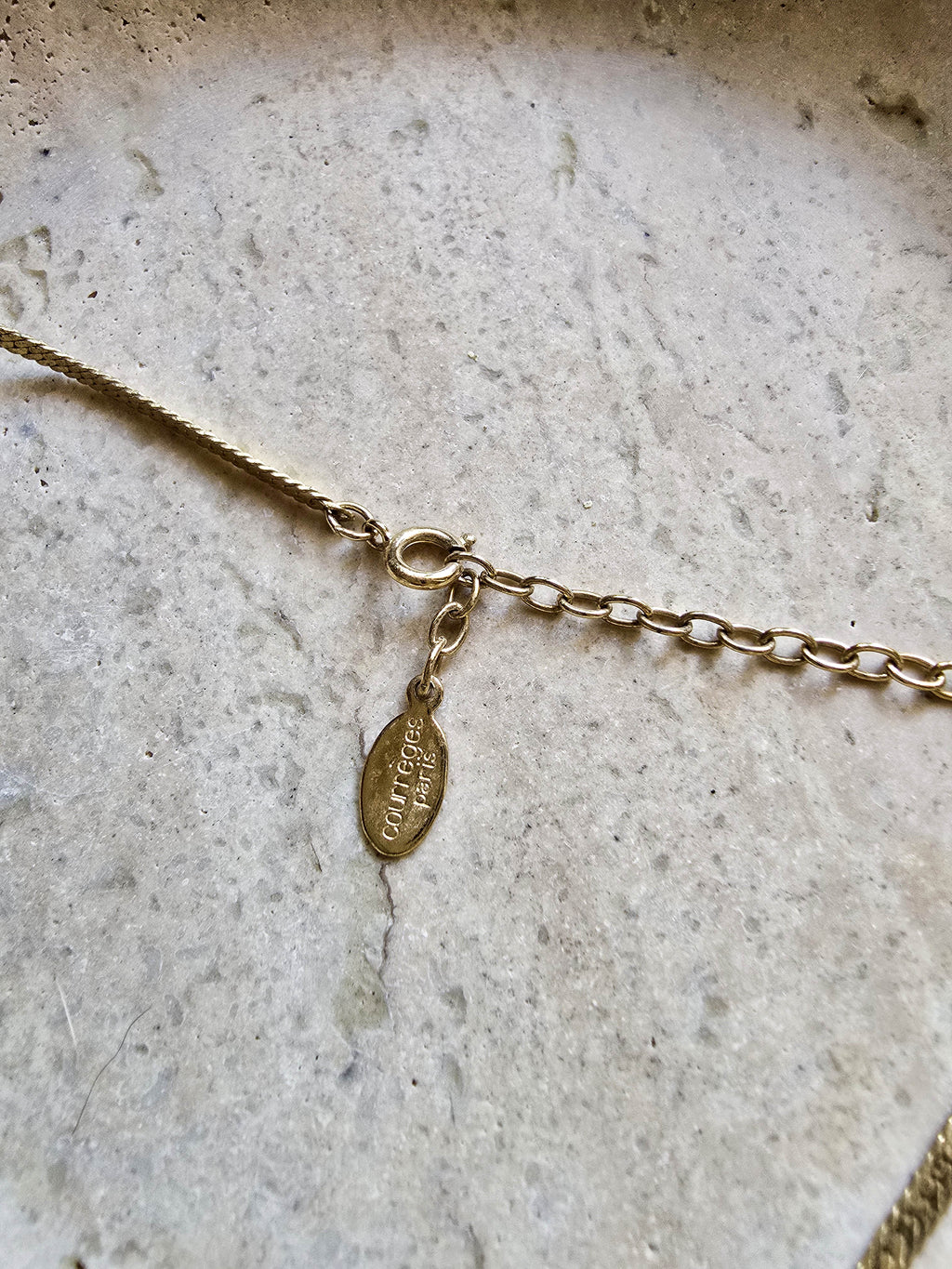 Collier Courrèges Vintage