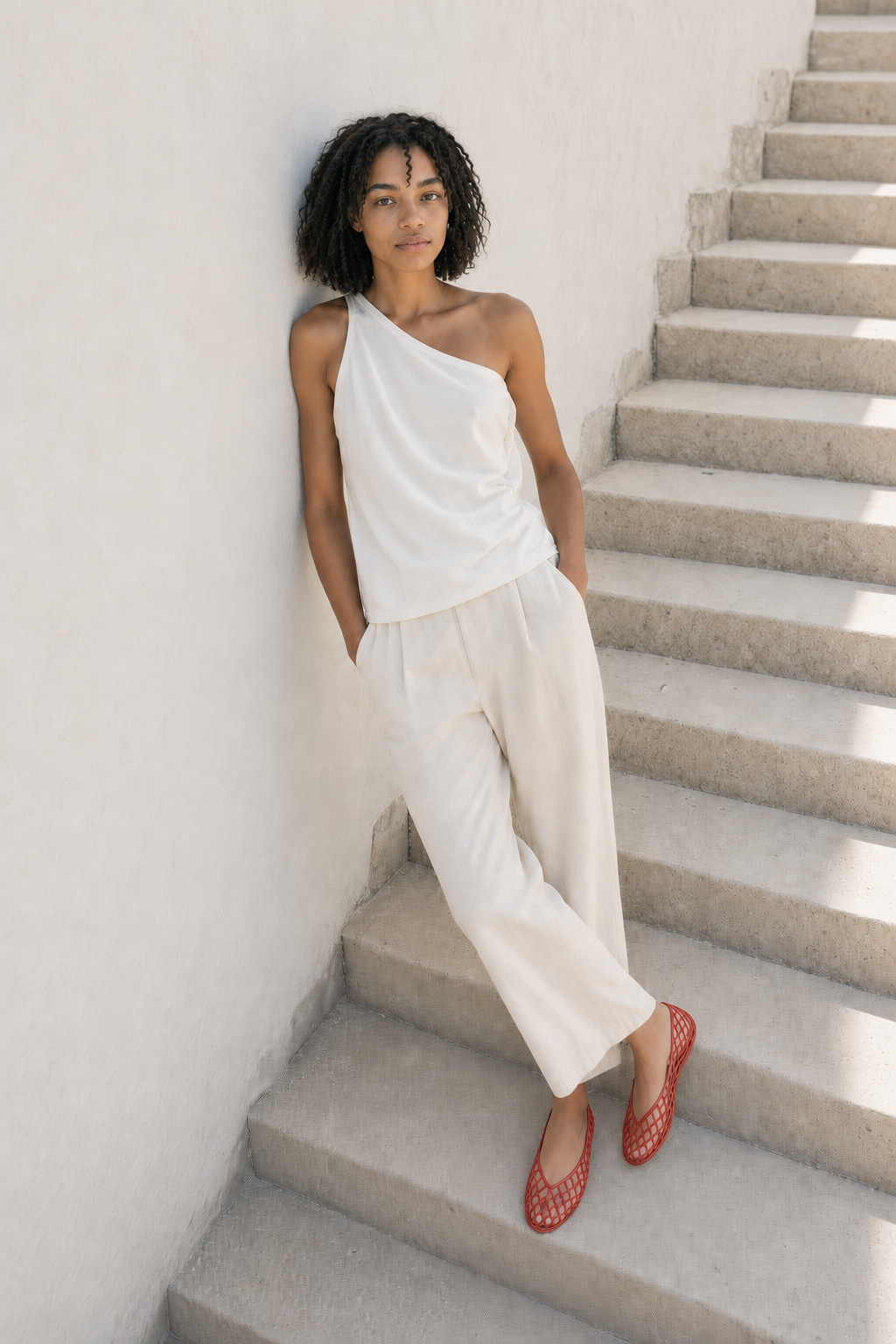 Oia Top - White