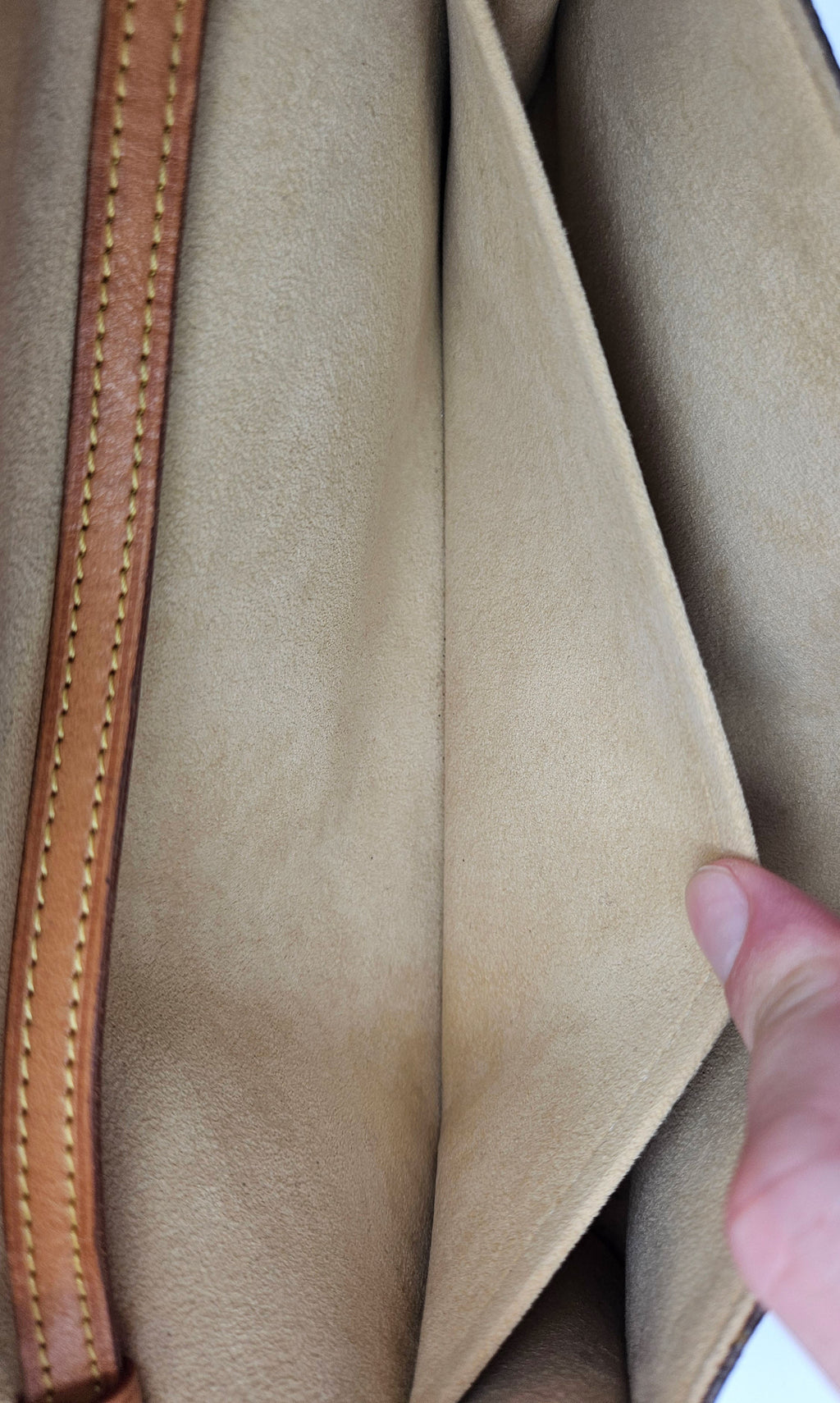 Louis Vuitton Pochette Twin Gm Monogram