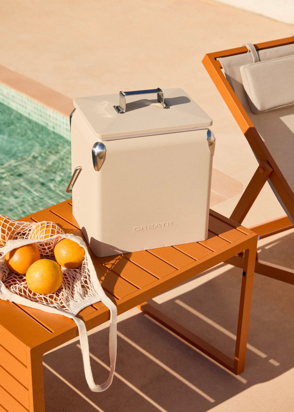 Cooler Retro - Nevera Térmica Portátil 13L Con Abrebotellas - Arena