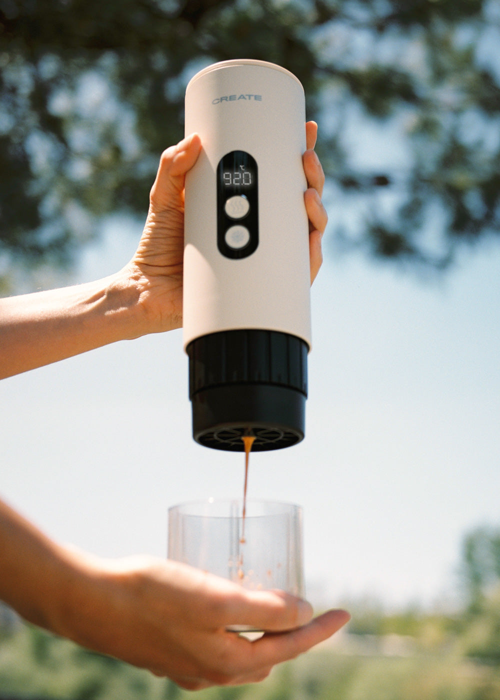 Thera Move - Portable 15 Bar Espresso Coffee Maker for Capsules and Ground Coffee - Off-White