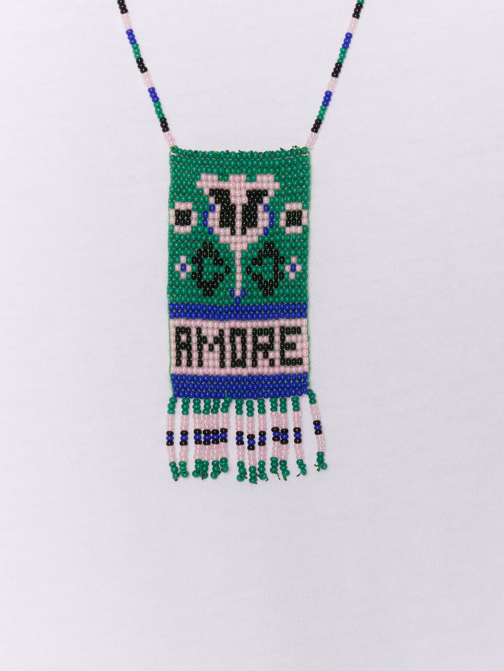 Berenice - T-shirt with Pearl Necklace - White