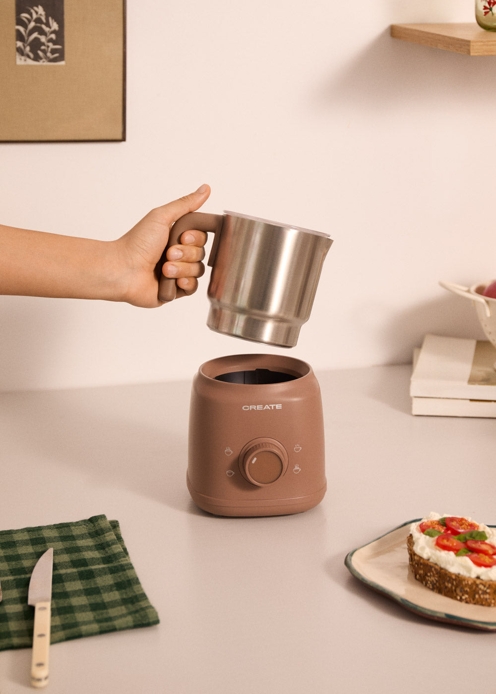 Milk Frother Retro - Espumador de Leche y Calentador de Leche con Jarra Extraíble - Moca