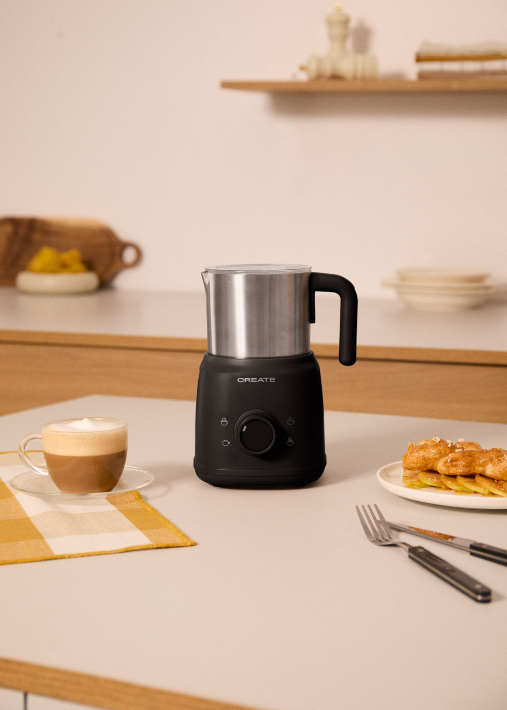 Retro Milk Frother - Milk Frother & Heater with Removable Jug - Black