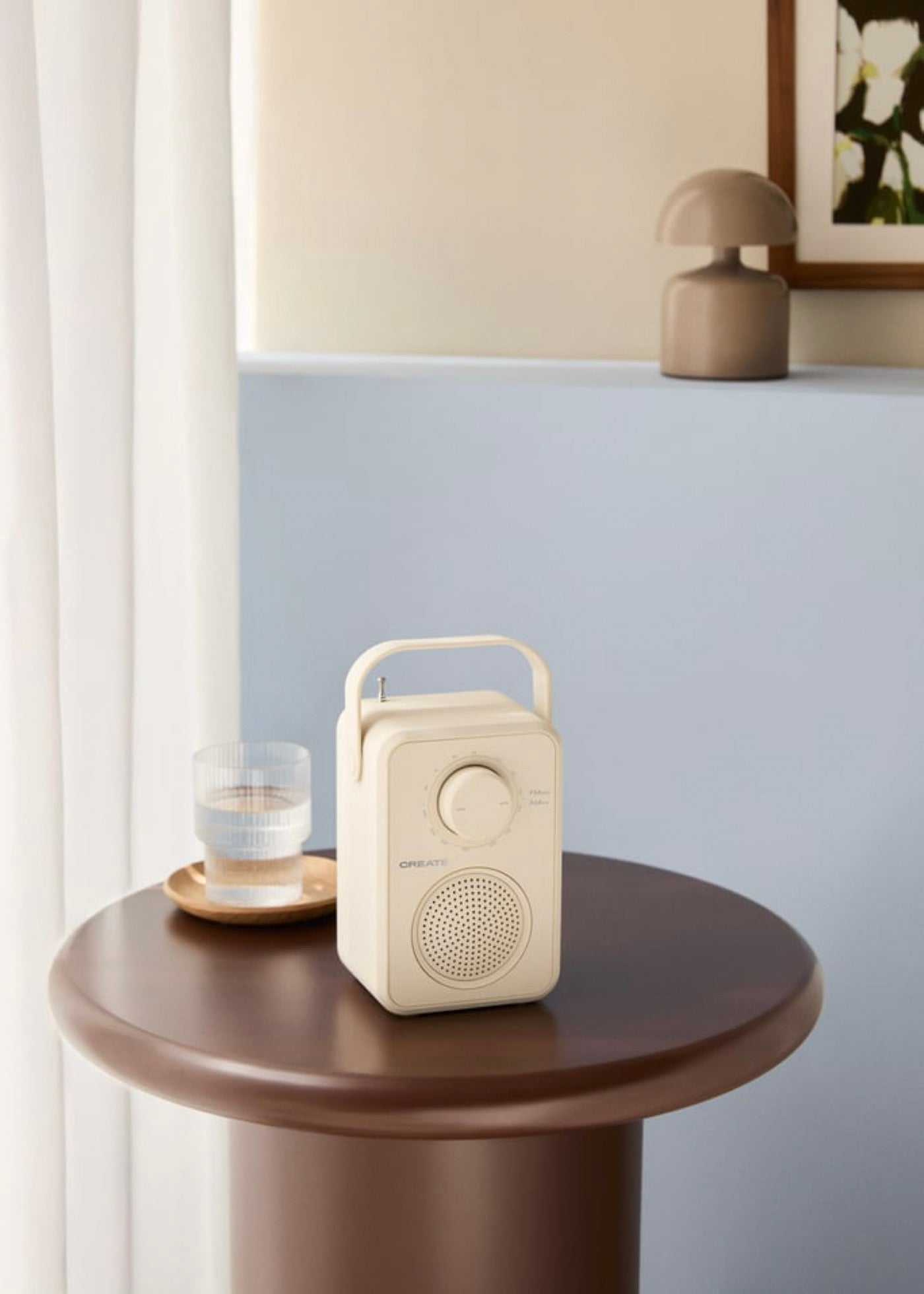 Radio Speaker Studio - Portable AM/FM 5W Radio with Built-in Speaker - Off-White