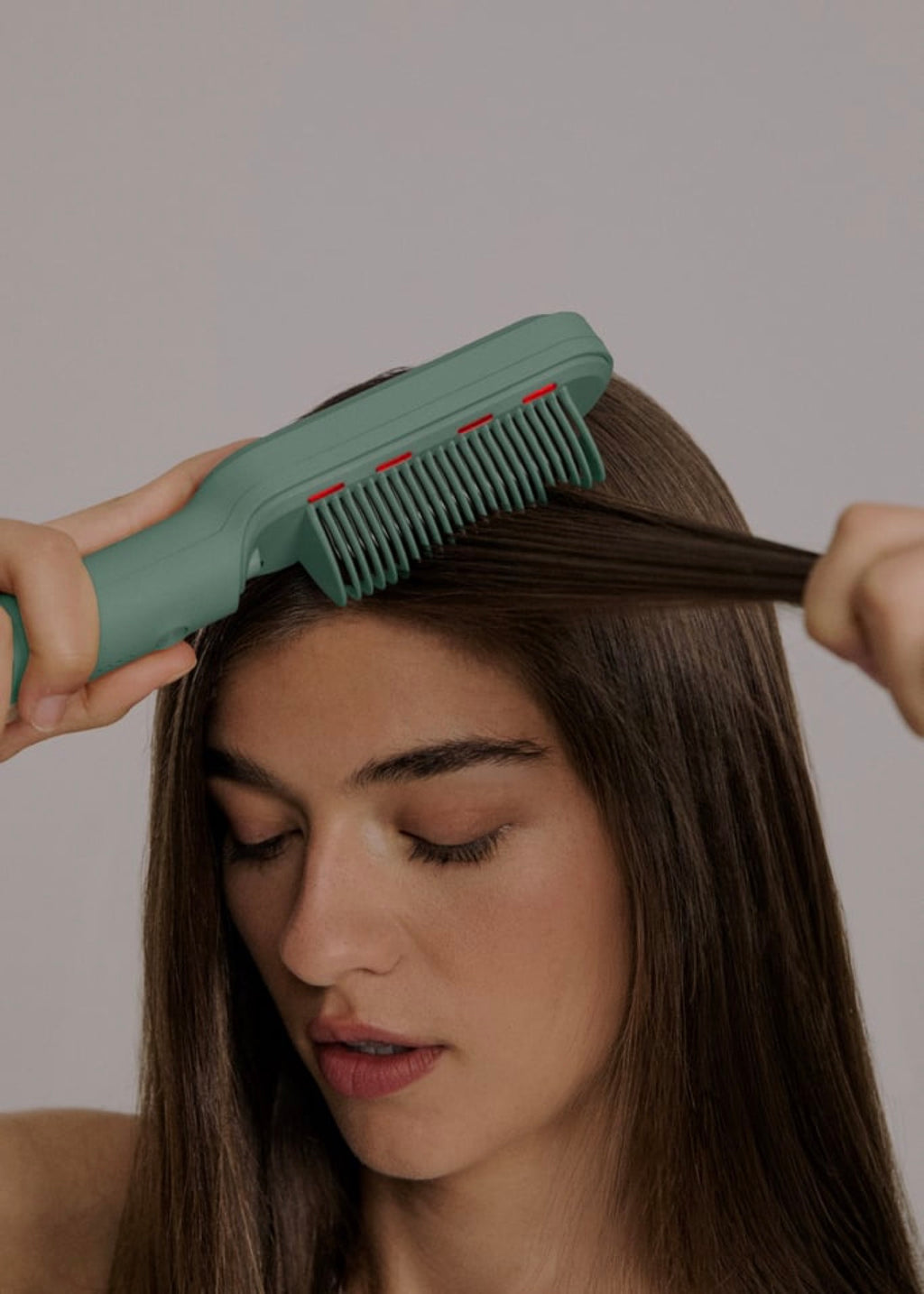 Ion Led Styler - Cepillo alisador iónico con tratamiento LED - Sage