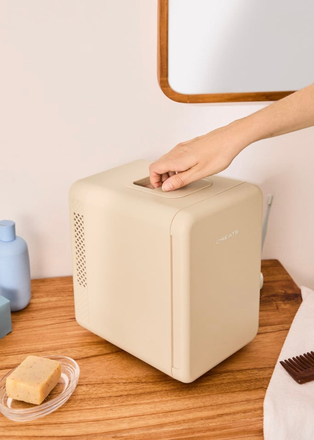 Skincare Mini Fridge - Mini Nevera Para Cosméticos 4L Con Función Frío O Calor - Arena