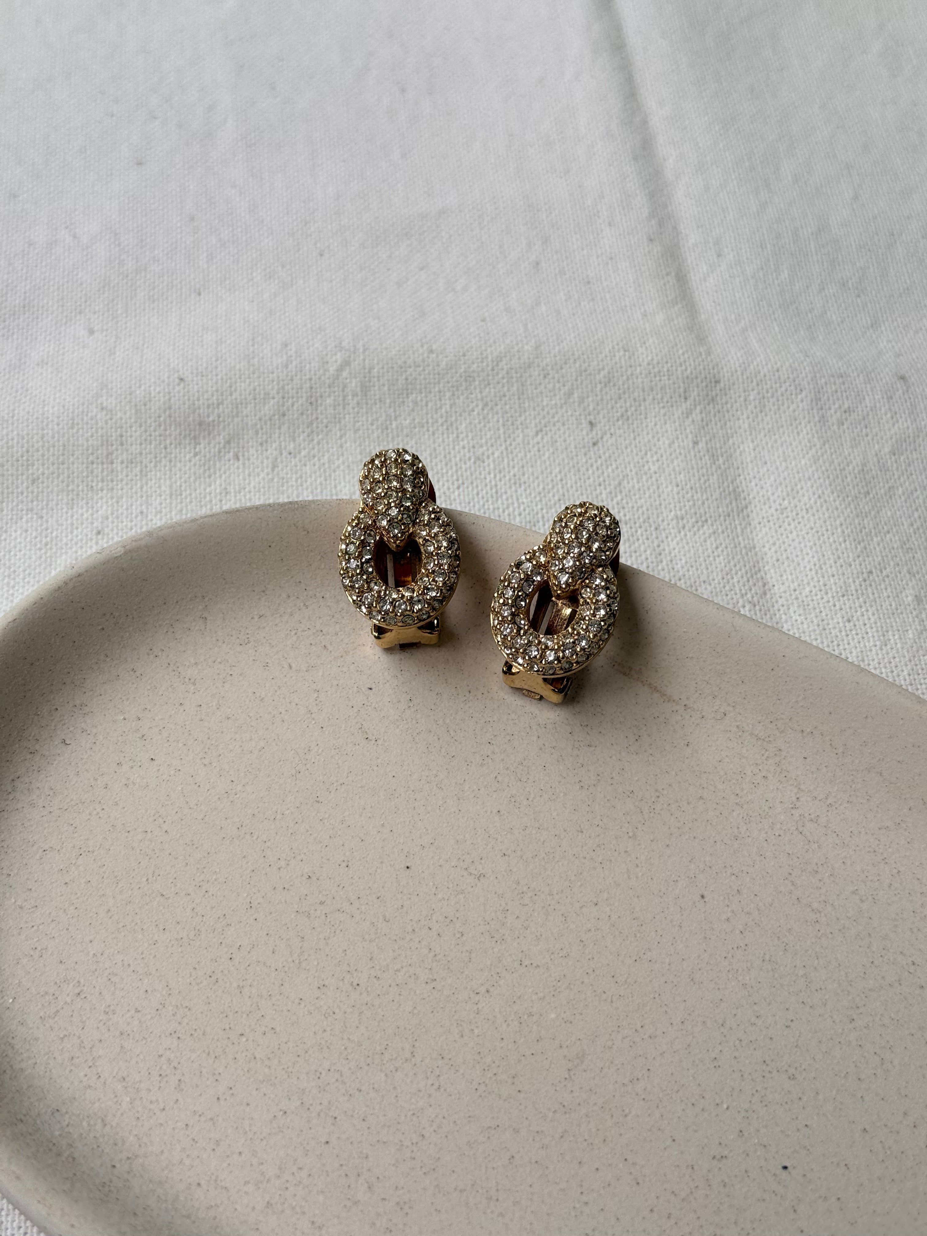Boucles D’Oreilles Christian Dior Vintage - Maillon Pavé De Strass