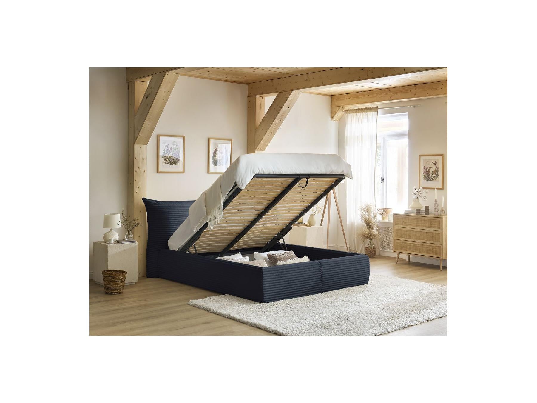 Jade - Cama con arcón con cabecero efecto almohada - Pana gruesa suave