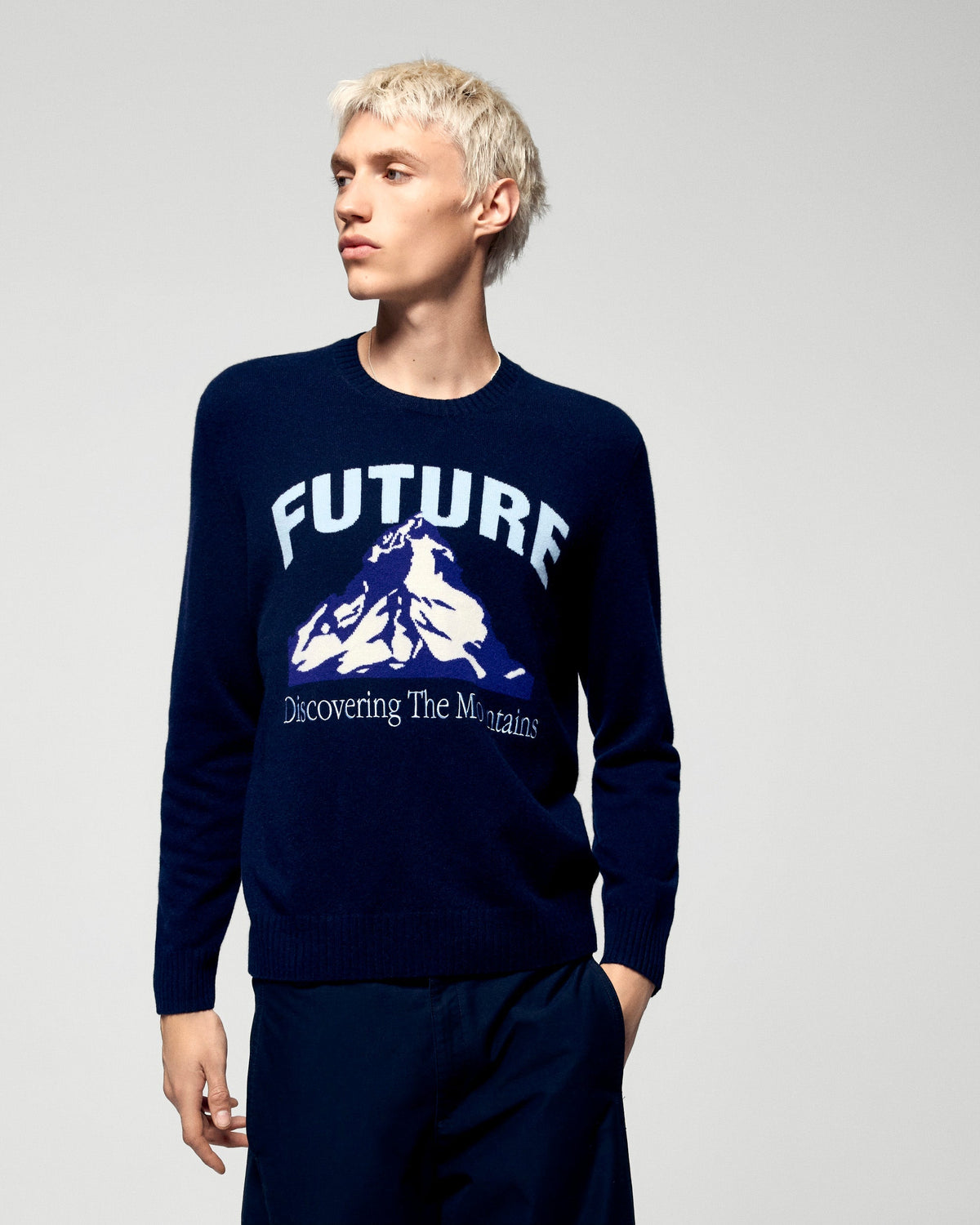 Pull Col Rond Discovering The Mountains - Navy - Homme