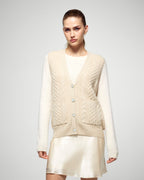 #label: Selaa mide 1,73 m y lleva una talla S