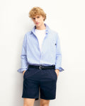 #label: Leon mide 1,89 m y lleva una talla M