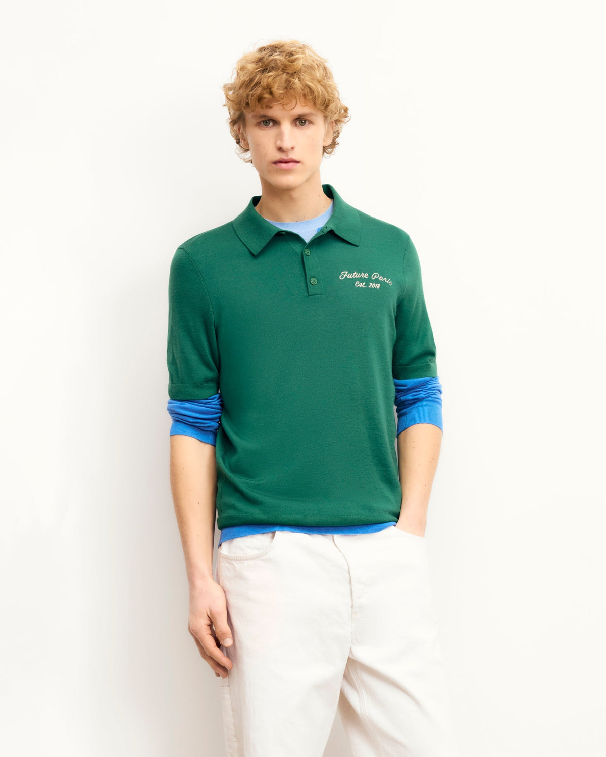 #label: Leon is 1.89m tall and wears a size M