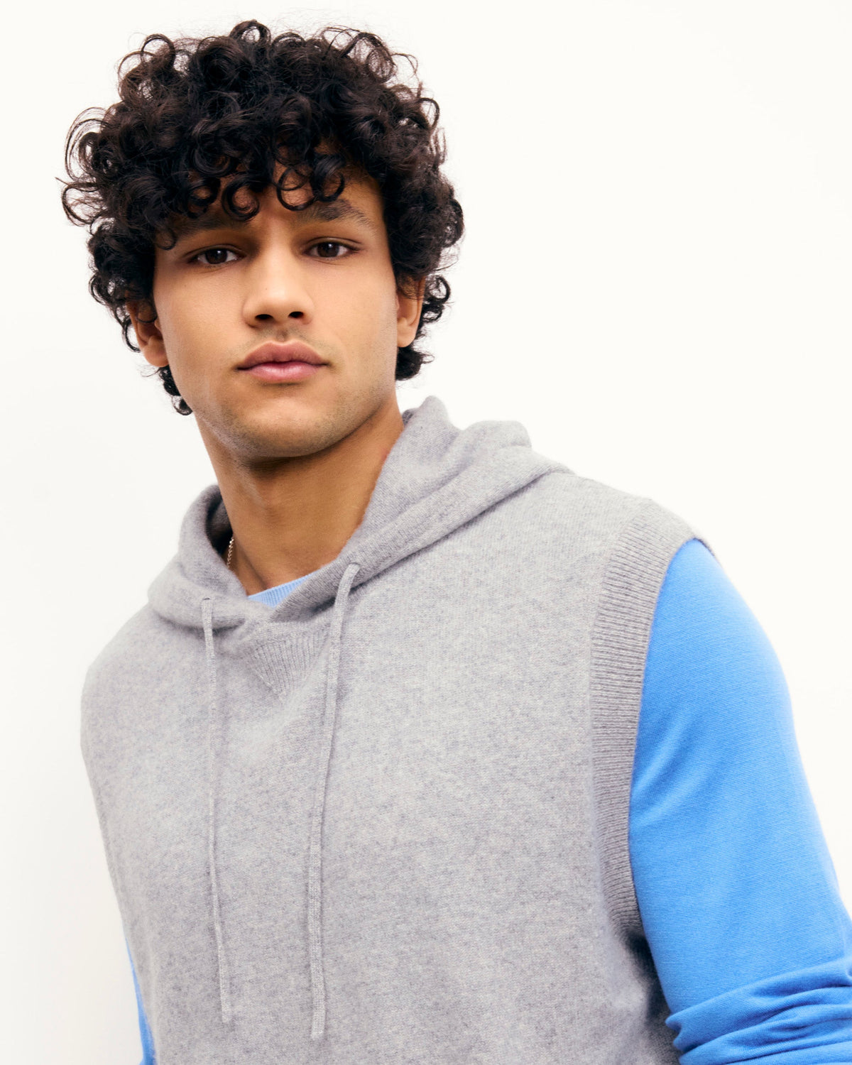 Maglione Smanicato Con Cappuccio - Grigio Melange Scuro - Uomo